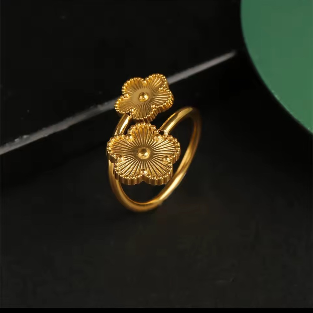 Chic Gold Floral Double Flower Ring - Picture 4 of 7